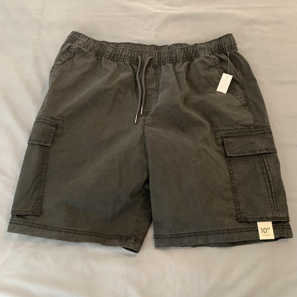 Cargo Shorts Mens Large Gray Elastic Waist 10 Inch Inseam New Casual Hiking NWT